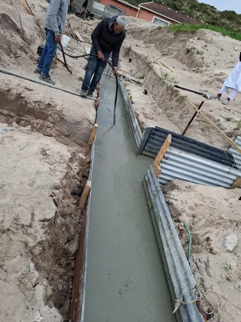 Masjid construction progress, photo 5