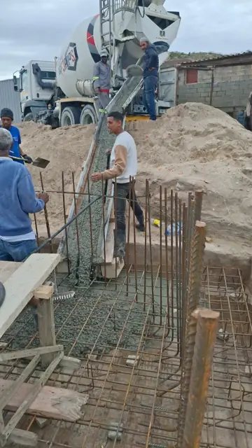 Masjid construction progress, photo 8